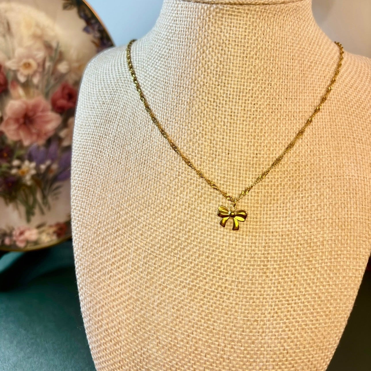 Tied in Grace Pendant Necklace - 18K Gold PVD Stainless Steel